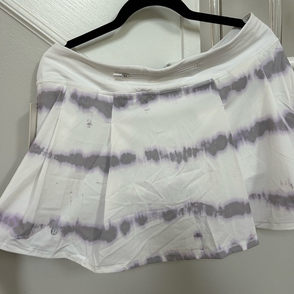 Lululemon pace rival skirt ( long) - Picture 2 of 5